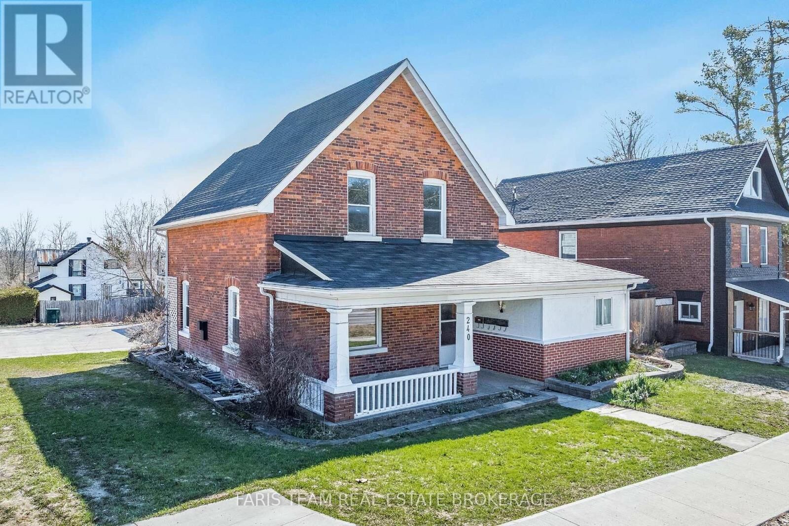 Property Photo:  240 Laclie Street  ON L3V 4N6 