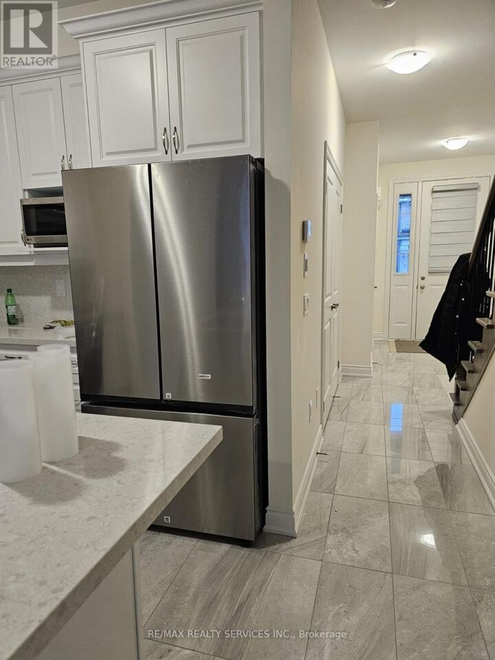 Property Photo: 32 Donald Stewart Road ON L7A 5J8