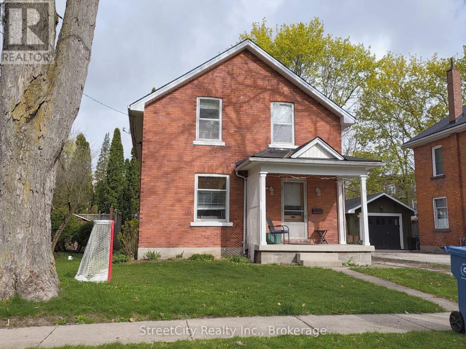 Property Photo:  12 Mercer Street  ON N5A 6J4 