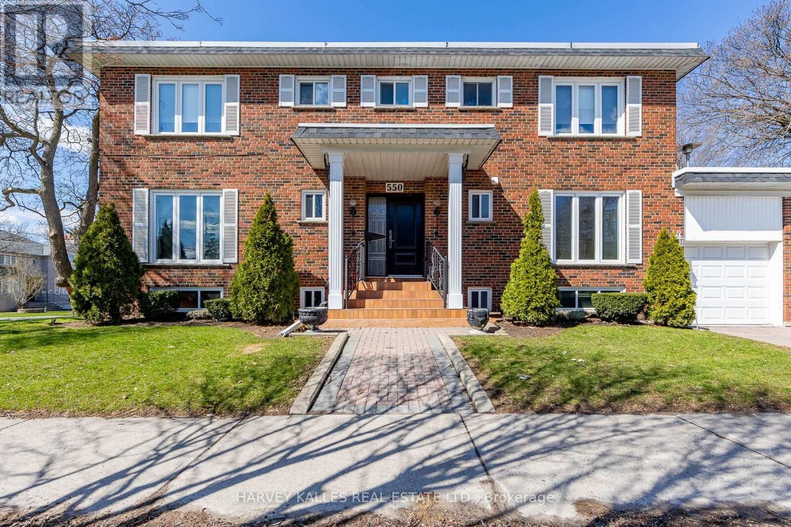 Property Photo: 550 Glencairn Avenue Bsmt 2 ON M6B 1Z4