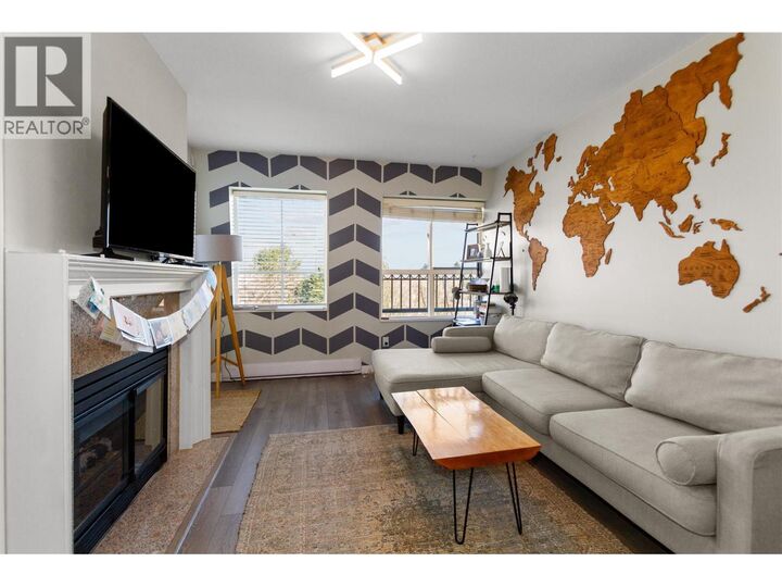 Property Photo:  488 Kingsway Ph414  BC V5T 3J9 