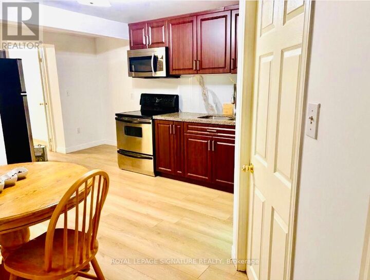 Property Photo: 27 Dalbret Crescent ON M1T 2X2