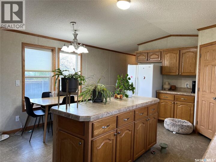 Property Photo: 609 6th Street E SK S9X 1X9