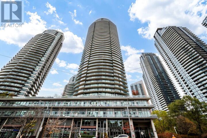 Property Photo:  2230 Lake Shore Boulevard West 204  ON M8V 0B2 