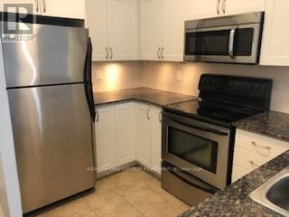 Property Photo: 388 Prince Of Wales Drive 2808 ON L5B 0A1