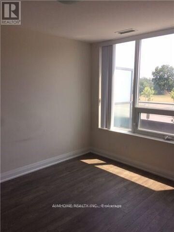 Property Photo:  18 Uptown Drive 218  ON L3R 5M5 
