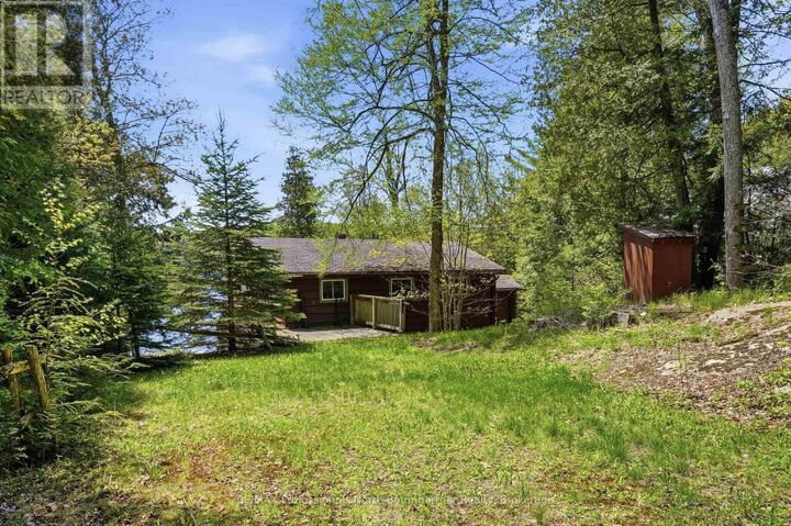 Property Photo:  1320 Little Straggle Lake Drive  ON K0L 1M1 