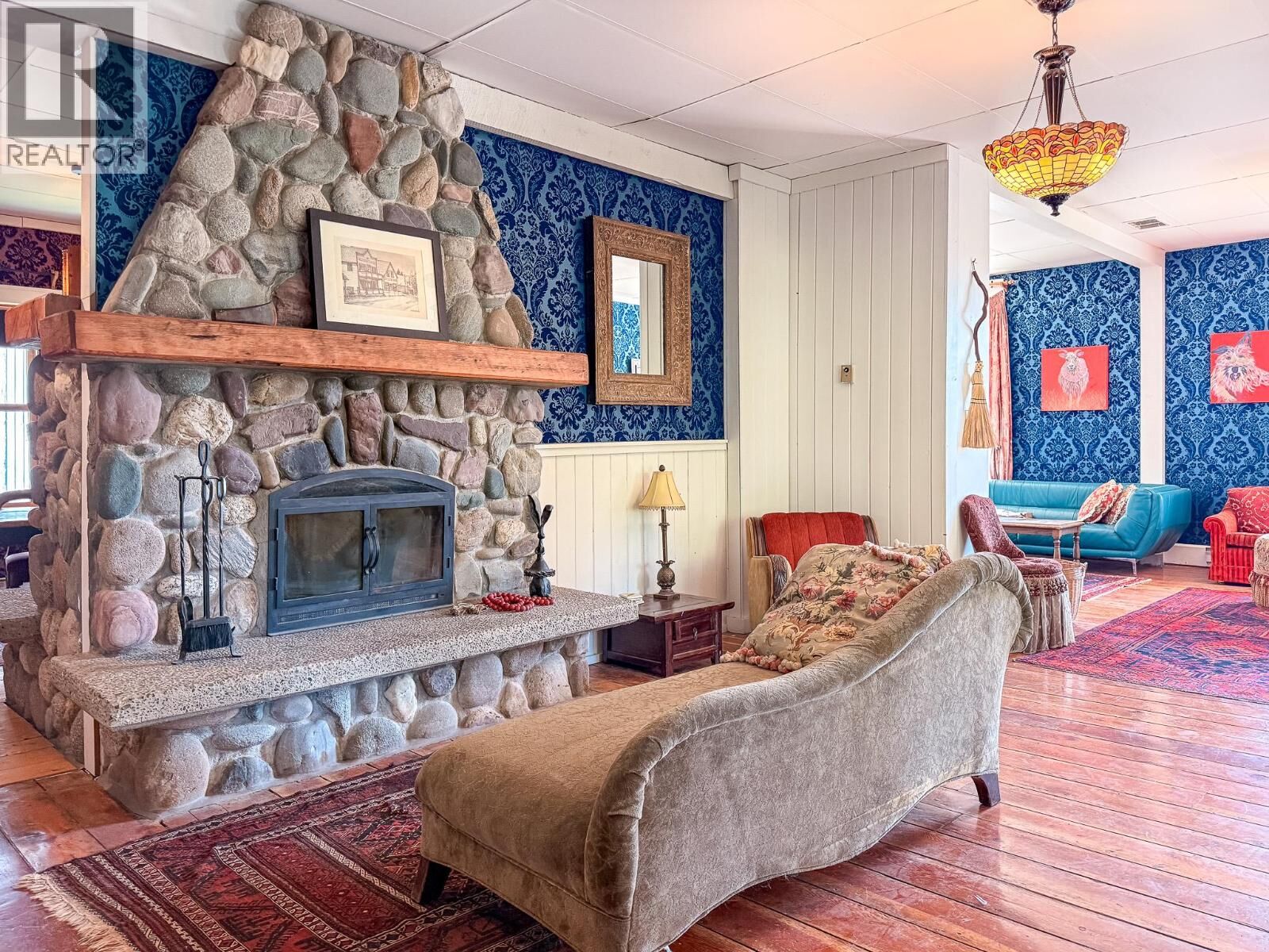 Property Photo: 9215 Main Avenue BC V0A 1K5