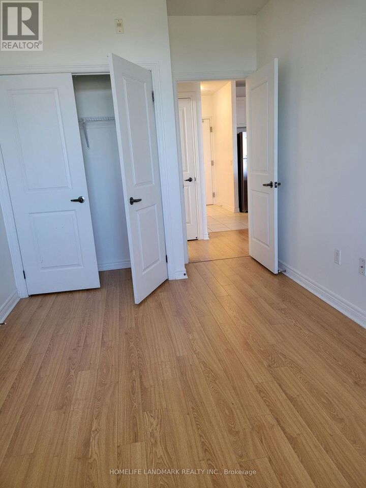 Property Photo: 7768 Kennedy Road 602 ON L3R 5K1