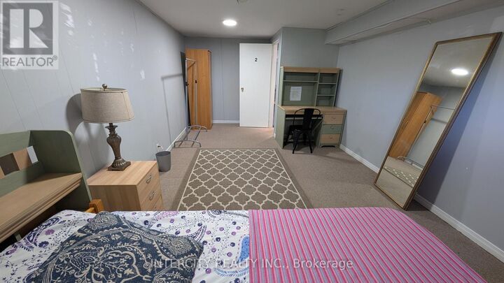 Property Photo: 56 Caracas Road Room 2 ON M2K 1B1