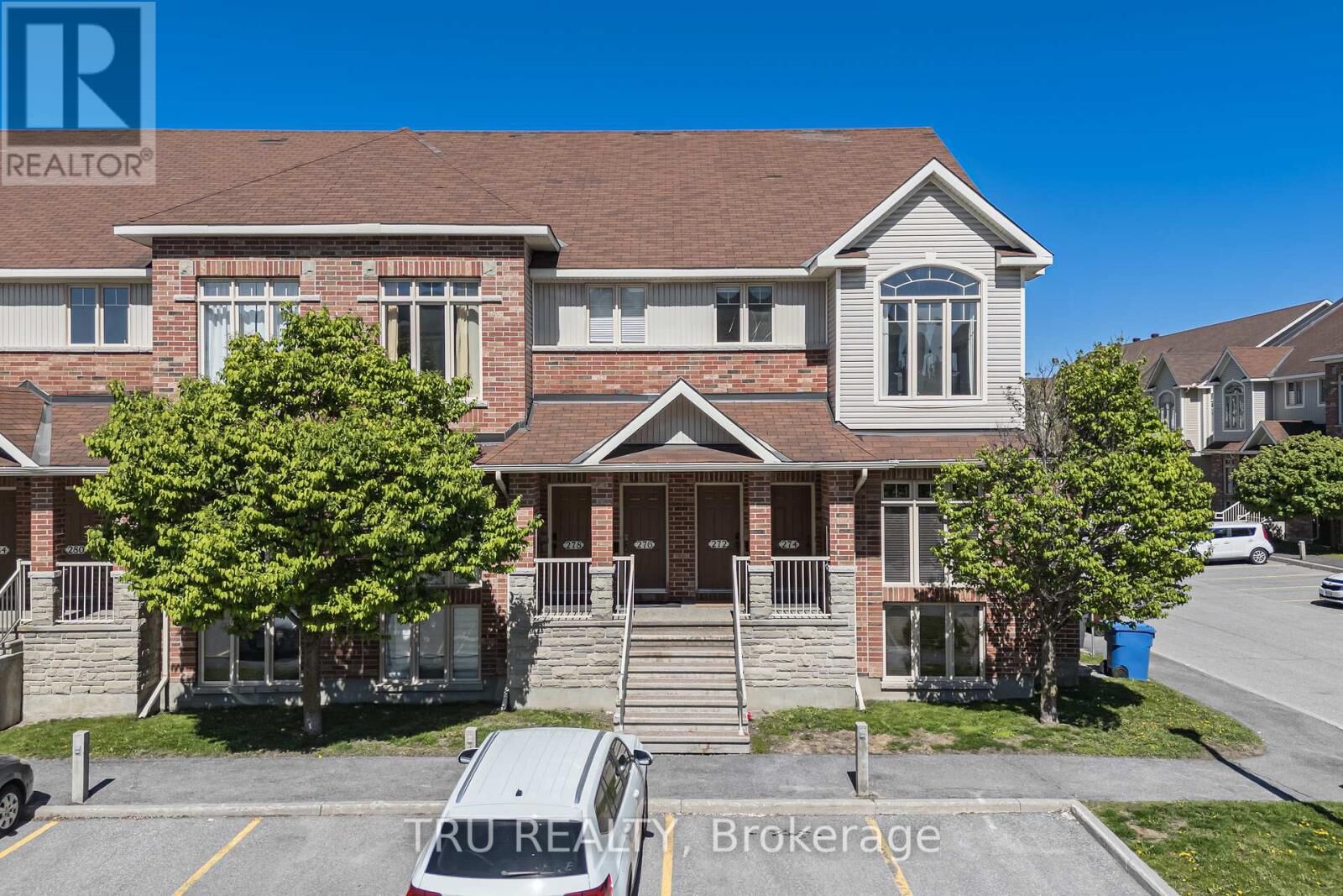Property Photo:  272 Keltie Private 10  ON K2J 0A4 
