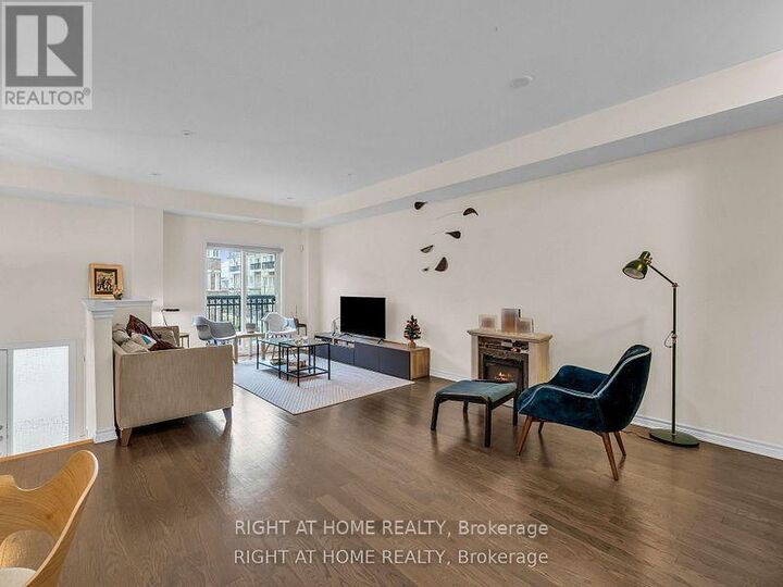 Property Photo:  22 Coneflower Crescent  ON M2R 0A5 