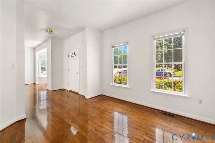 Property Photo:  8724 Hillcreek Drive  VA 23112 