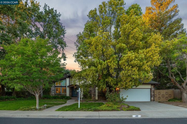 Property Photo:  410 Dunblane Dr  CA 94598 
