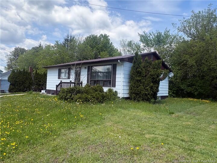 Property Photo:  19 John Street  NB E1N 2X2 