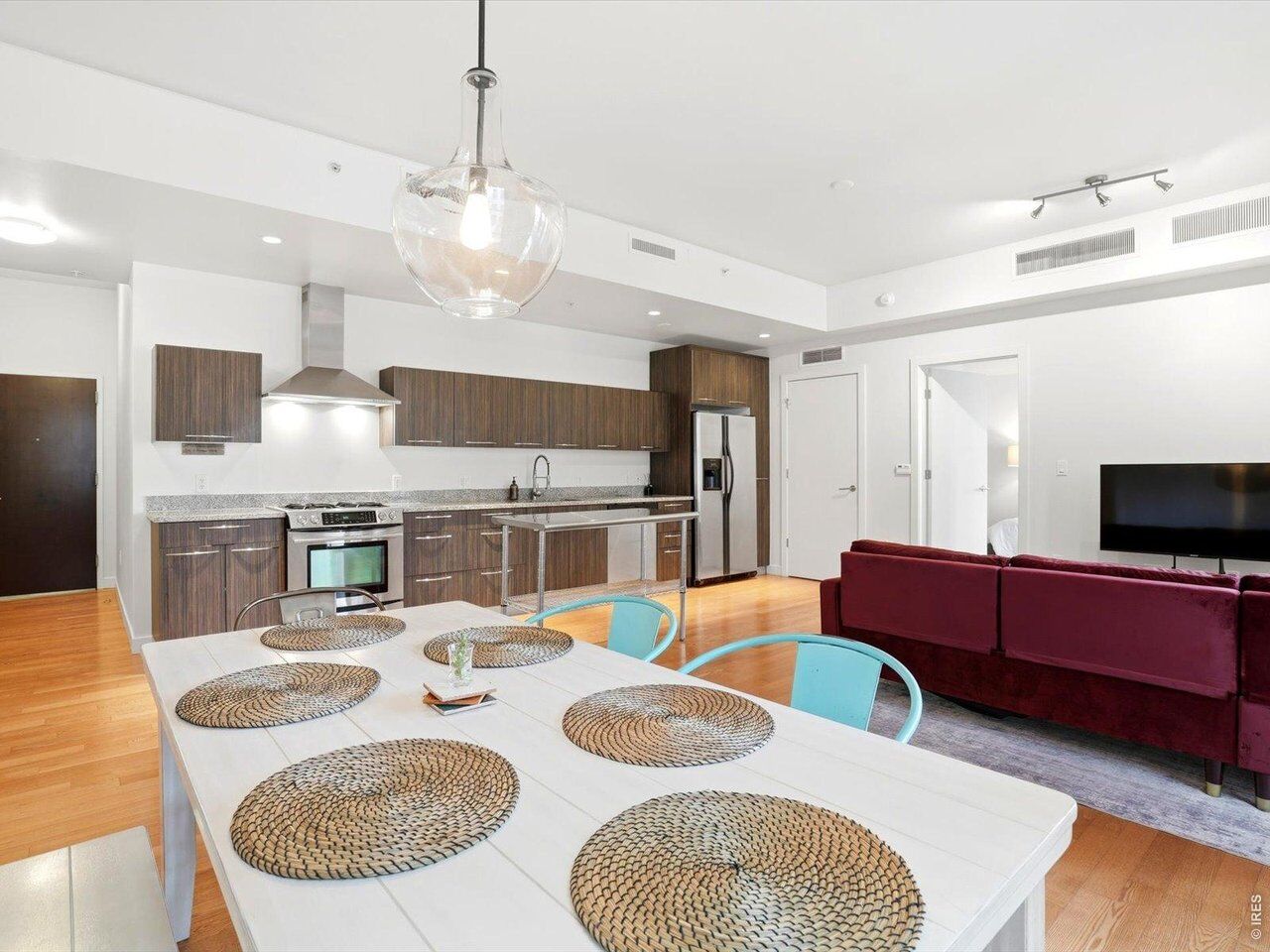 Property Photo: 410 Acoma St 310 CO 80204
