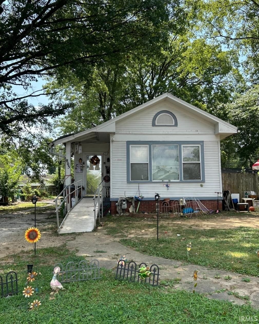 Property Photo: 805 E Riverside Drive IN 47713