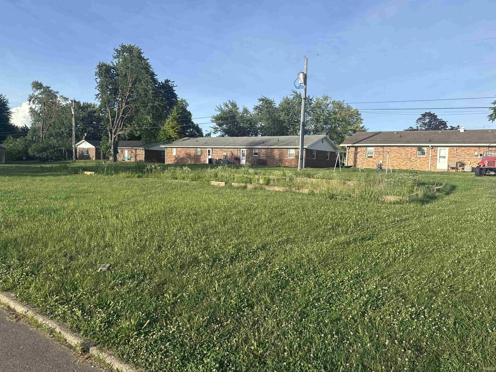 Property Photo: 1828 Westwood Drive IN 47620