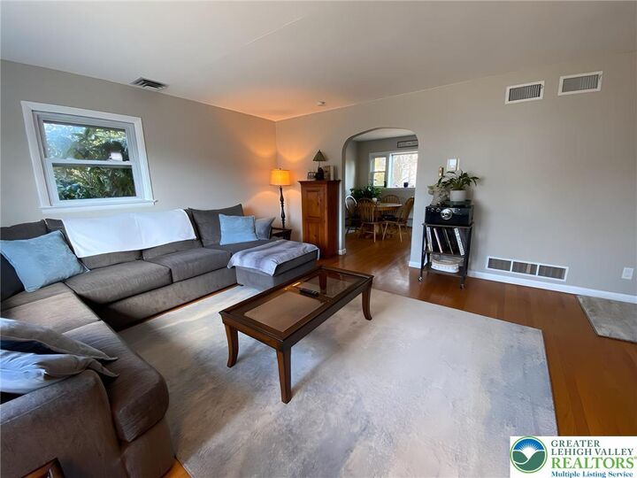 Property Photo:  725 N Berks Street  PA 18104 