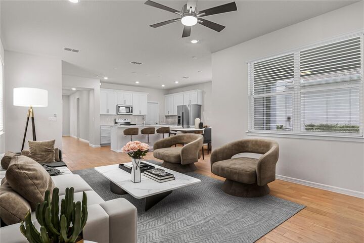 Property Photo: 14250 Lanikai Beach Drive FL 32827