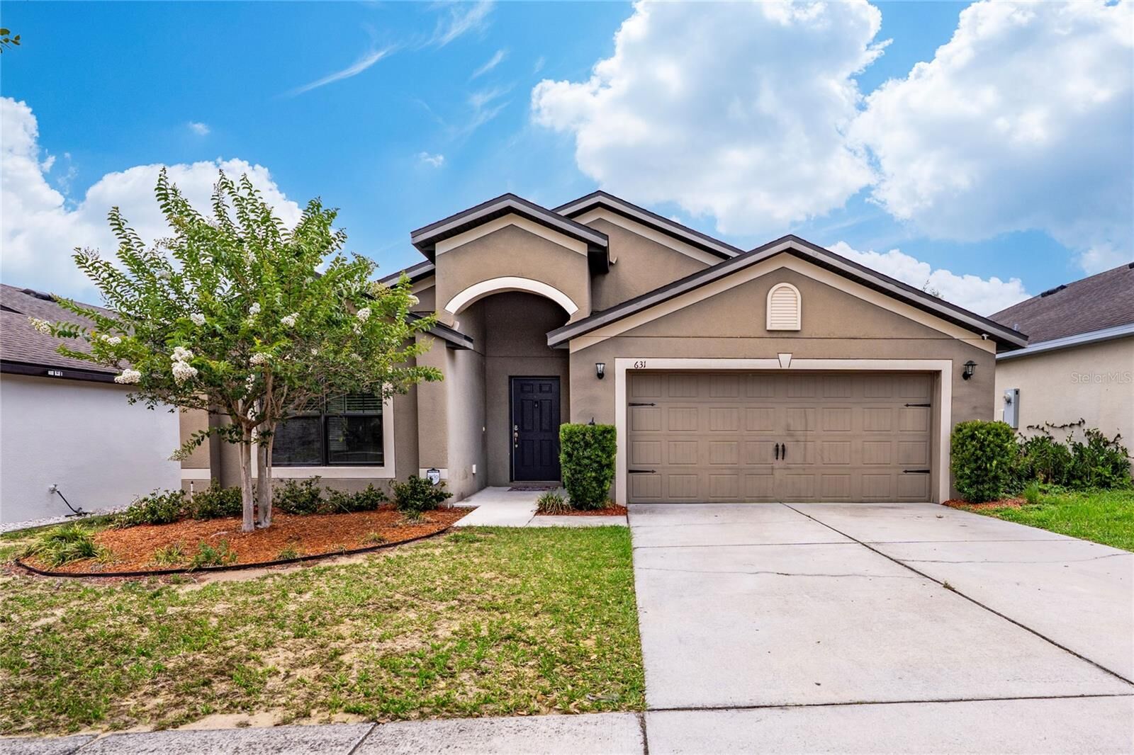 Property Photo:  631 Swallowtail Drive  FL 33844 