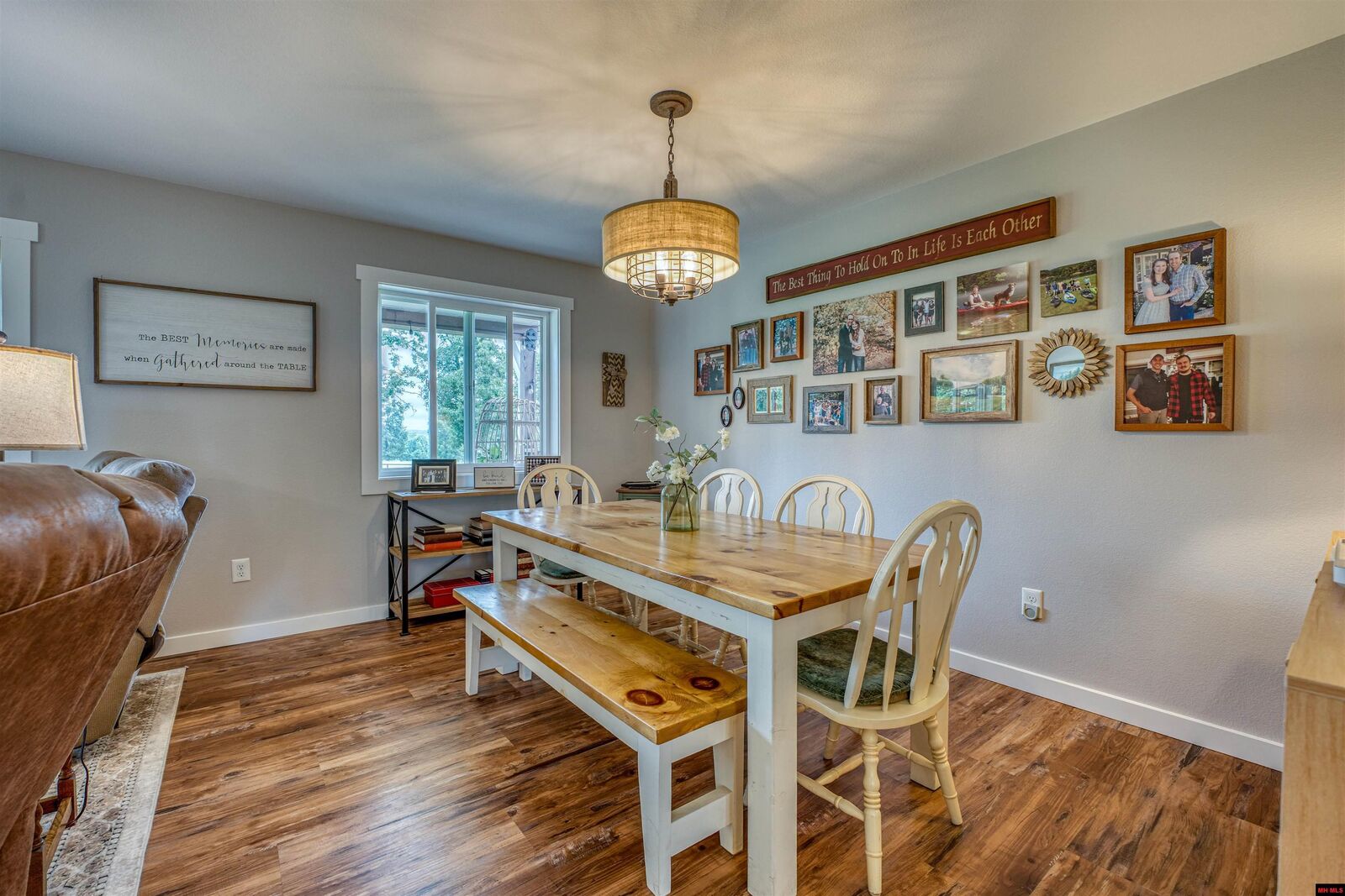 Property Photo: 218 Cr 712 AR 72635