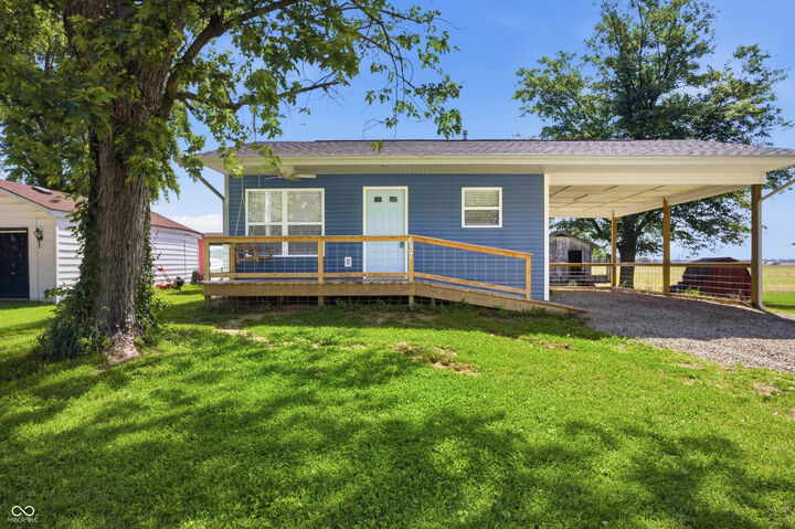 Property Photo:  637 Jewell Street  IN 47203 