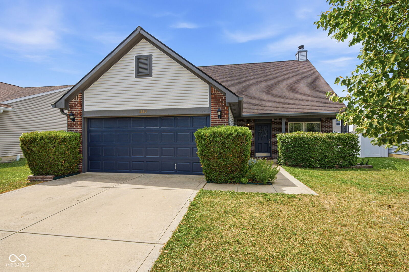 Property Photo:  1283 Yellowstone Way  IN 46131 