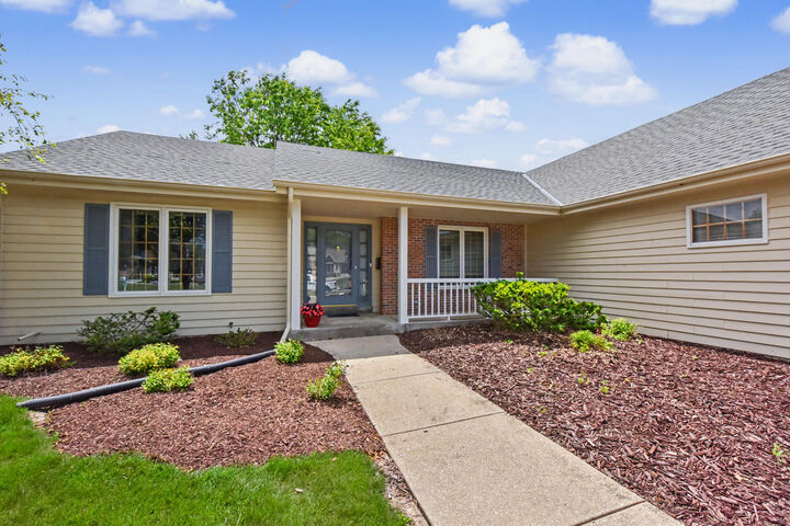 Property Photo:  N22w26761 Shooting Star Rd  WI 53072 