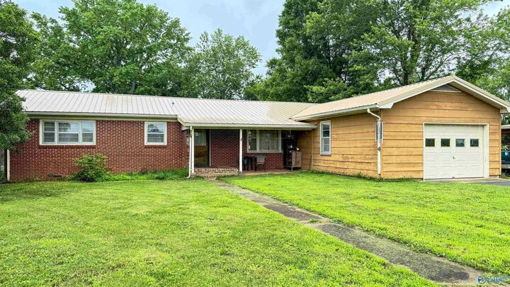 Property Photo: 283 Old Huntsville Road TN 37334