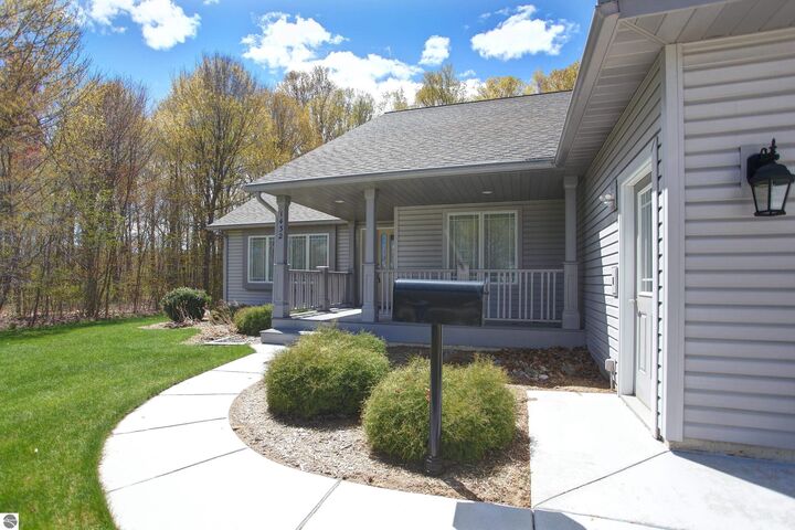 Property Photo: 1432 Nightingale Lane MI 49649