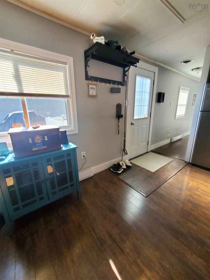 Property Photo:  1410 Duck Pond Drive  NS B4E 1Y3 