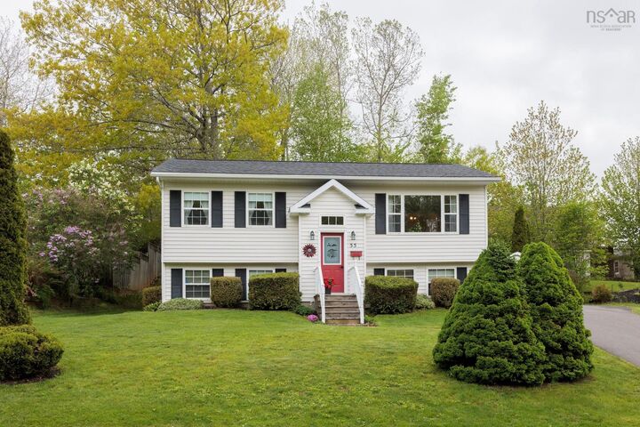 Property Photo: 55 Alicia Boulevard NS B4N 4Y7