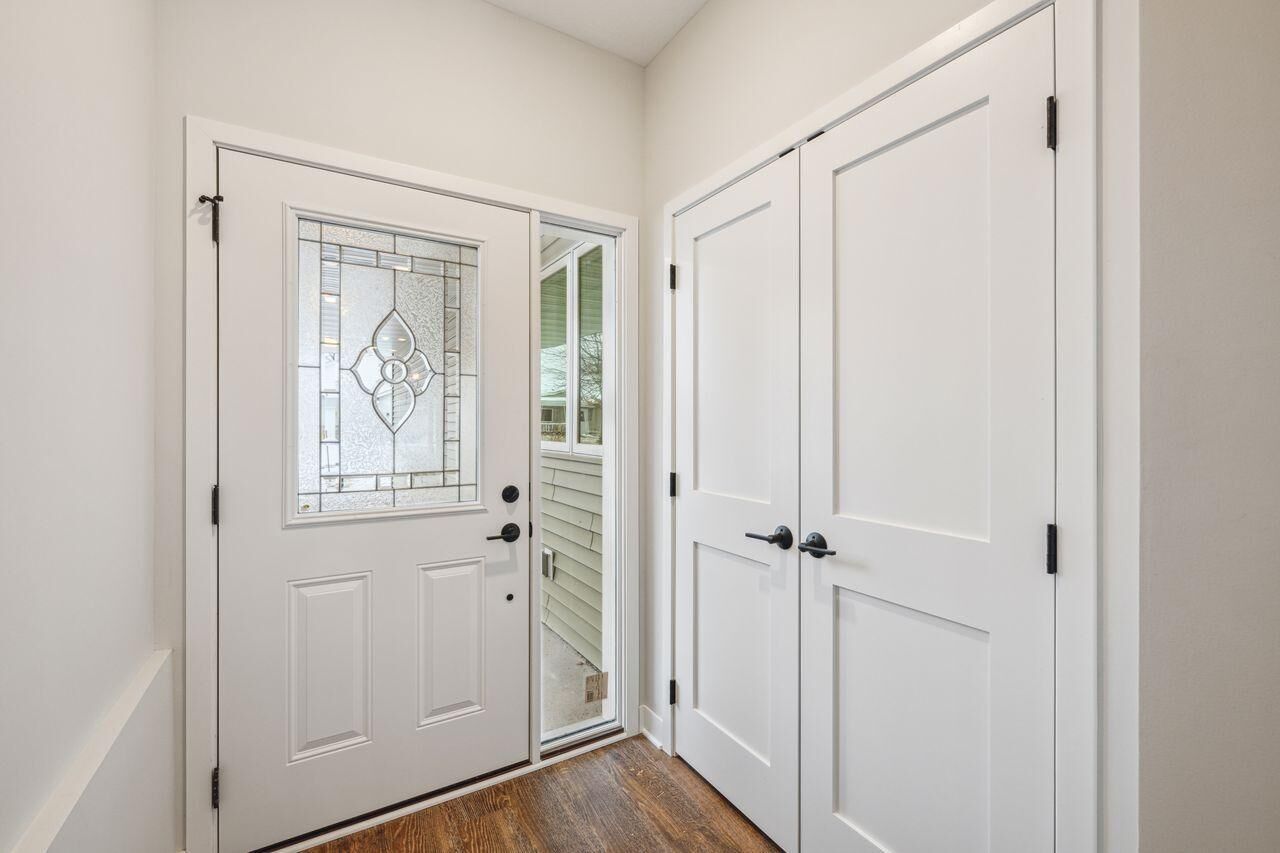 Property Photo:  150 Morning Drive  MN 55360 