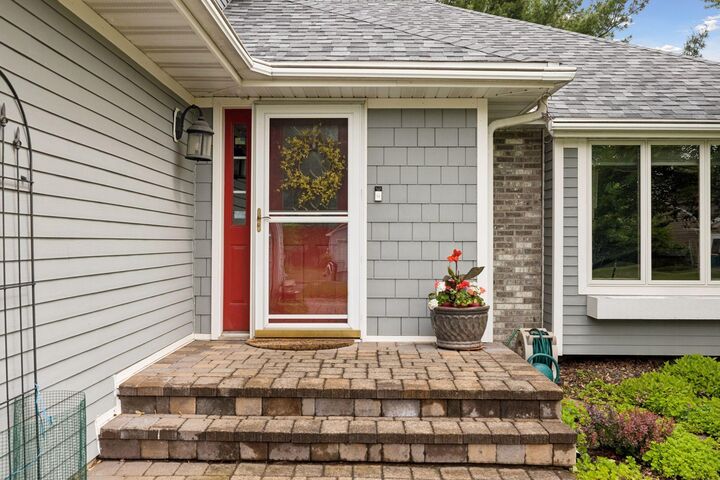 Property Photo:  1705 Laurel Avenue  WI 54016 