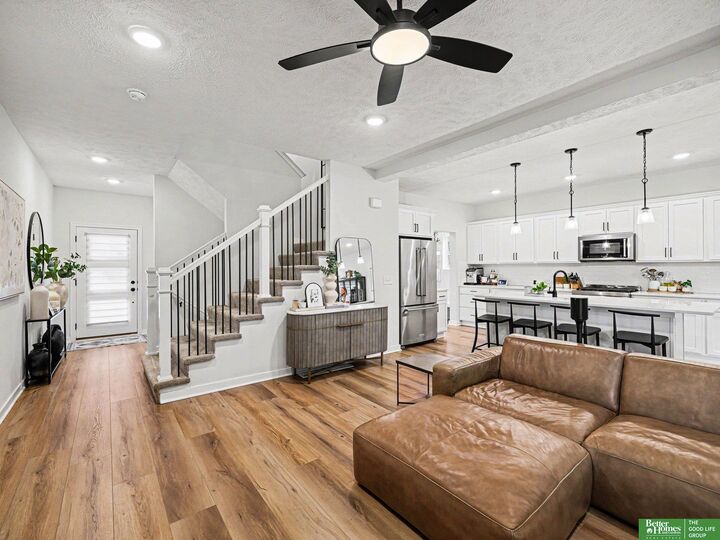 Property Photo: 11605 Potter Street NE 68142