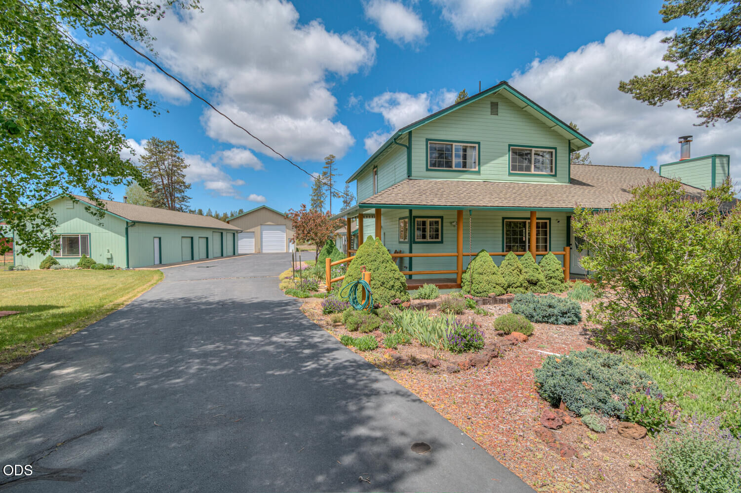 Property Photo:  53939 Pine Grove Road  OR 97739 