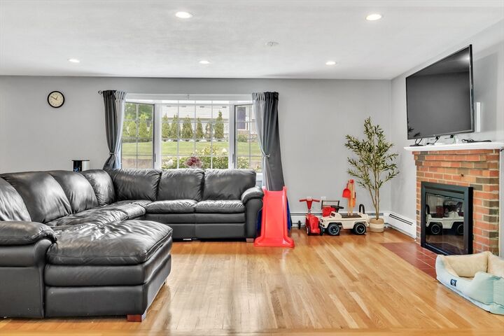 Property Photo:  14 Otis Street  MA 01801 