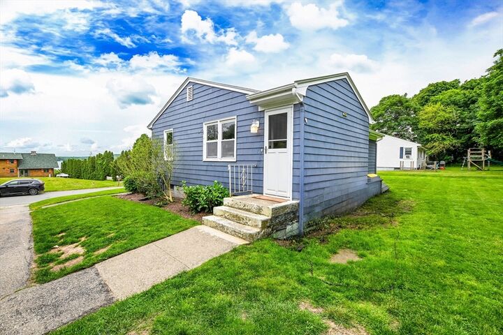 Property Photo:  27 Alan Ave  RI 02871 