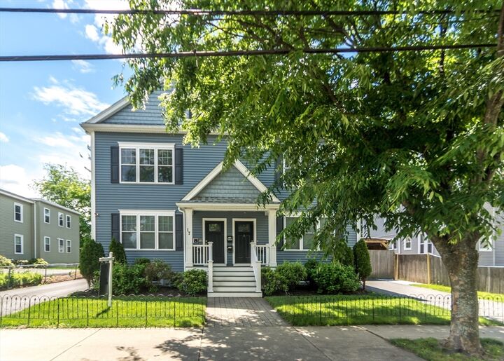 Property Photo: 17 Washington Avenue 4 MA 02453