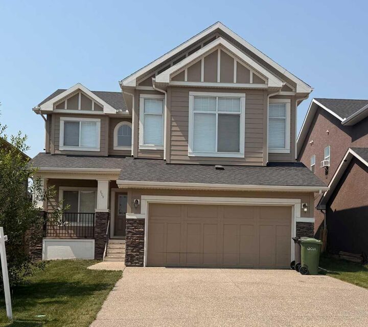 629 Marina Drive — photo 1