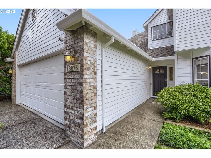 Property Photo:  13876 Provincial Hill Dr  OR 97035 