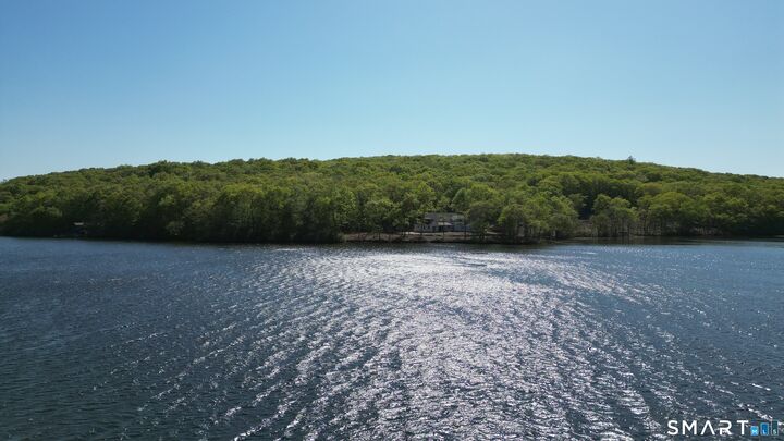 Property Photo:  60 Heritage Road  CT 06333 