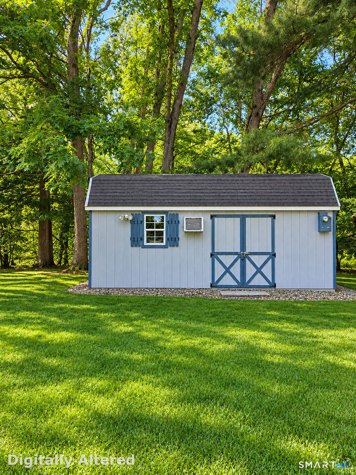 Property Photo: 40 Evergreen Park CT 06413