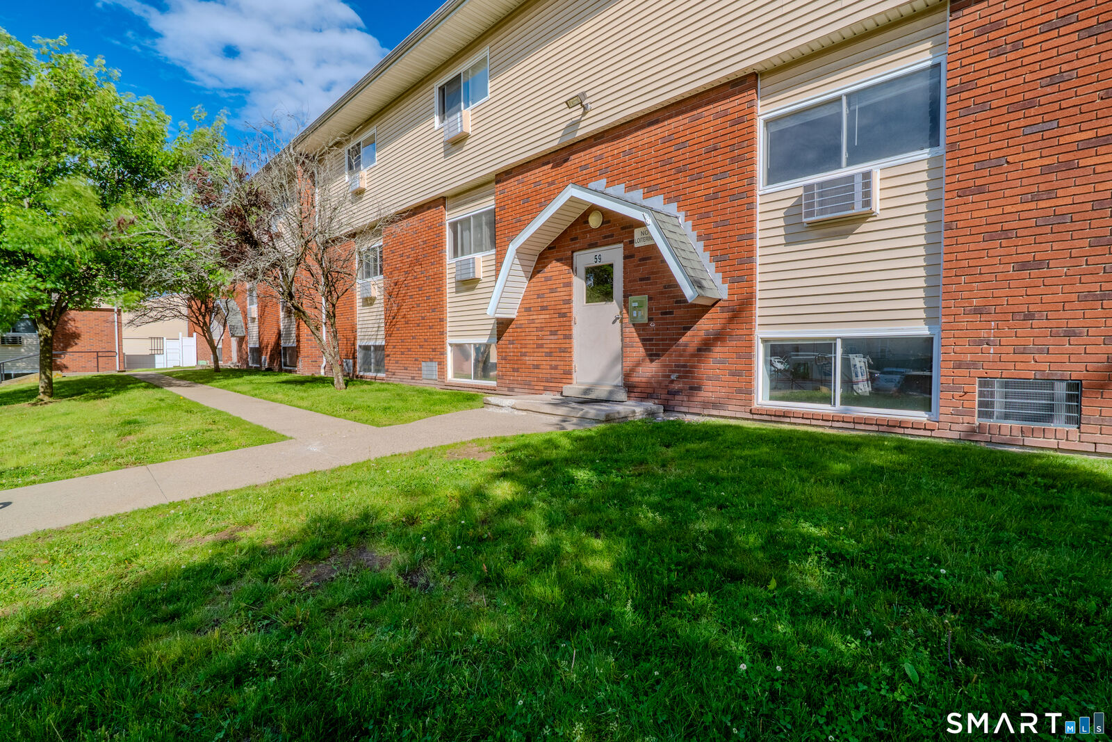 Property Photo:  59 Glade Street A2  CT 06516 