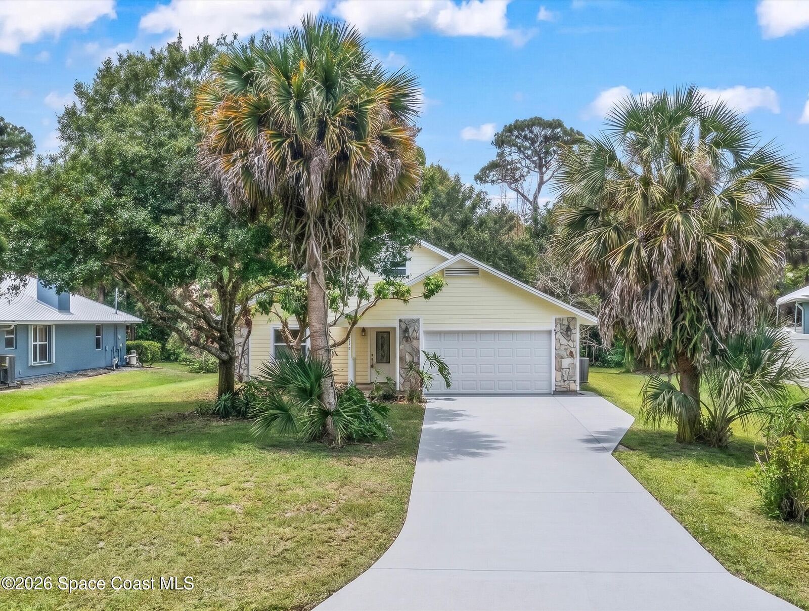 Property Photo: 179 Filbert Street FL 32958