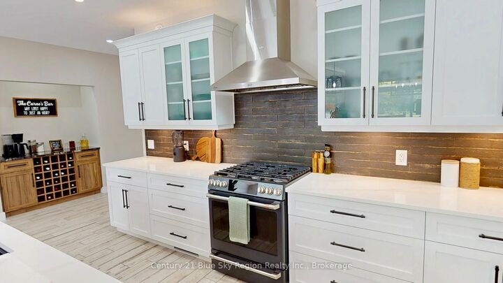 Property Photo: 527 River Road ON P0H 1B0