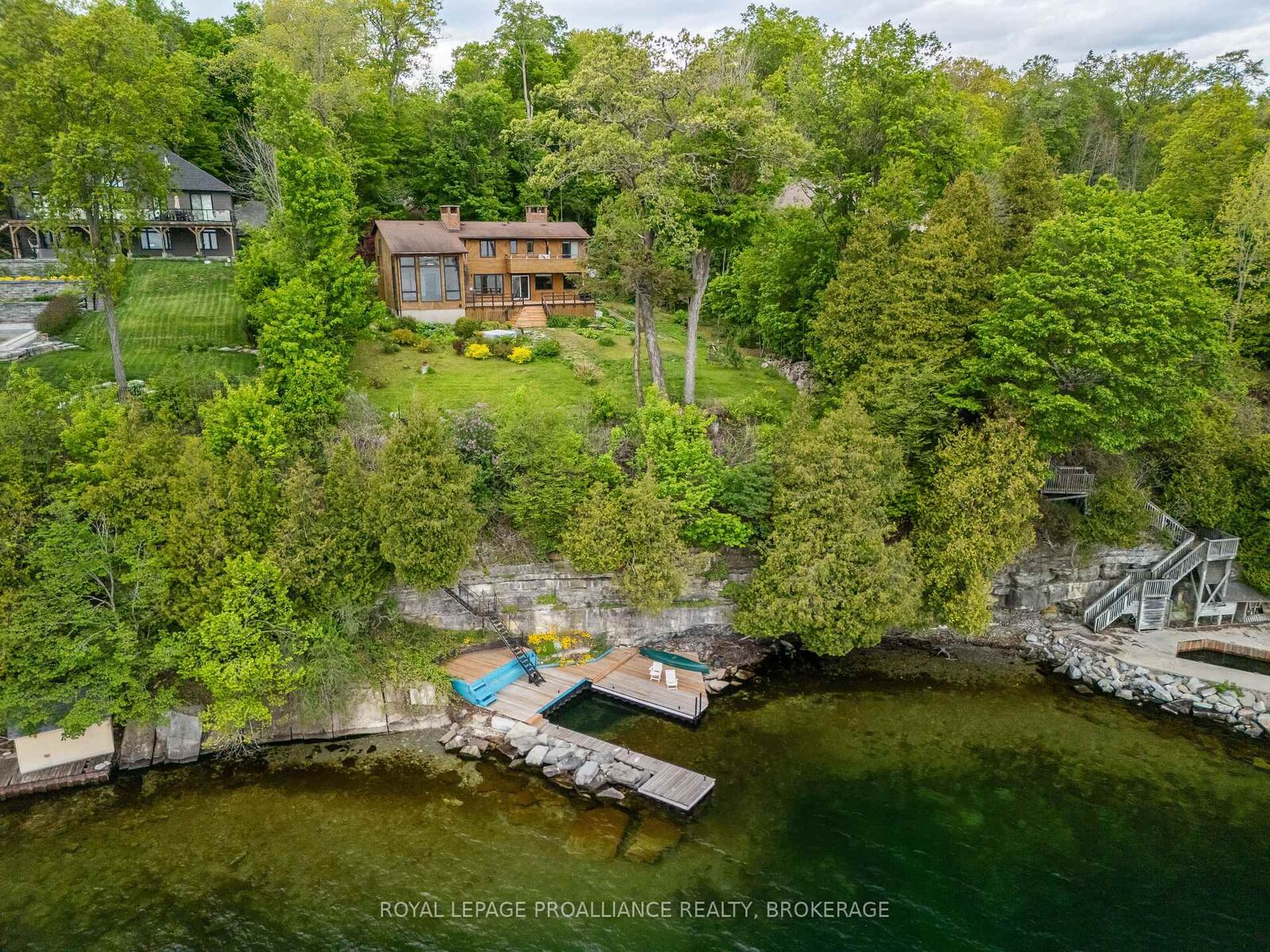 Property Photo: 20 Riverside Drive ON K7L 4V1