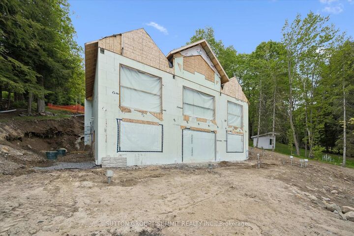 Property Photo: 227 Hood Road ON P1H 2J3
