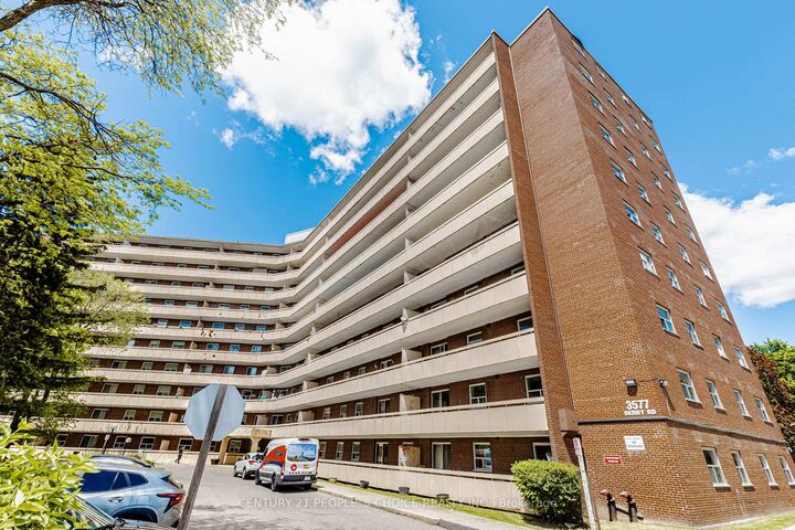 Property Photo: 3577 Derry Road E 906 ON L4T 1B3